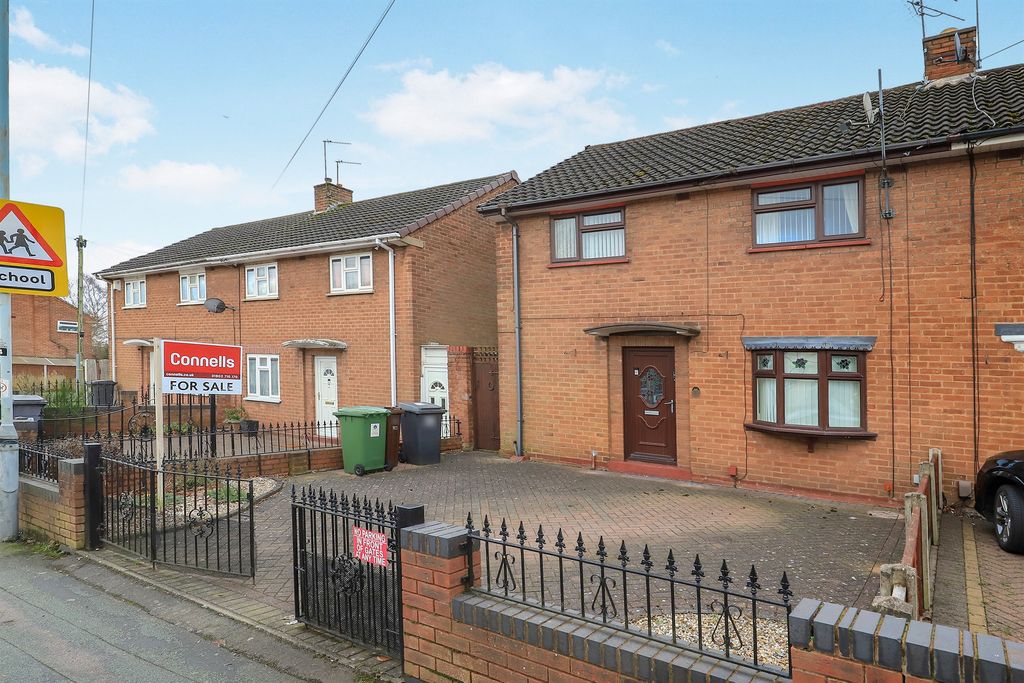 Property photo 1 of 13