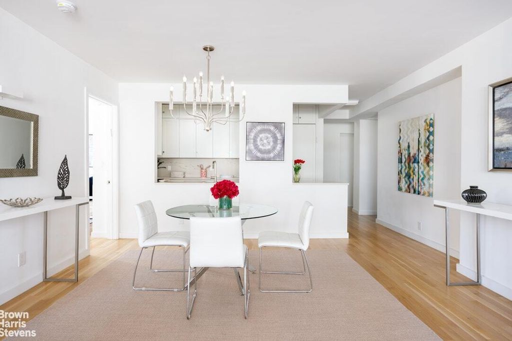 Property photo 3 of 12 <Alttext/>