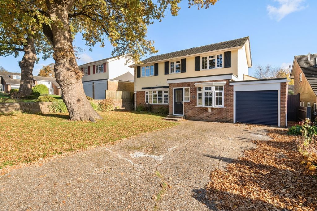 Property photo 1 of 12