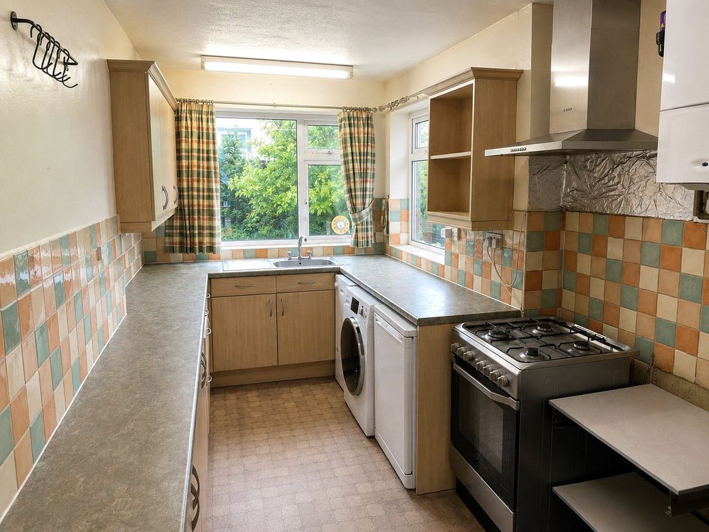 Property photo 2 of 23 Picture No. 54