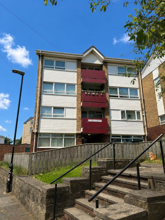 Property photo 1 of 11