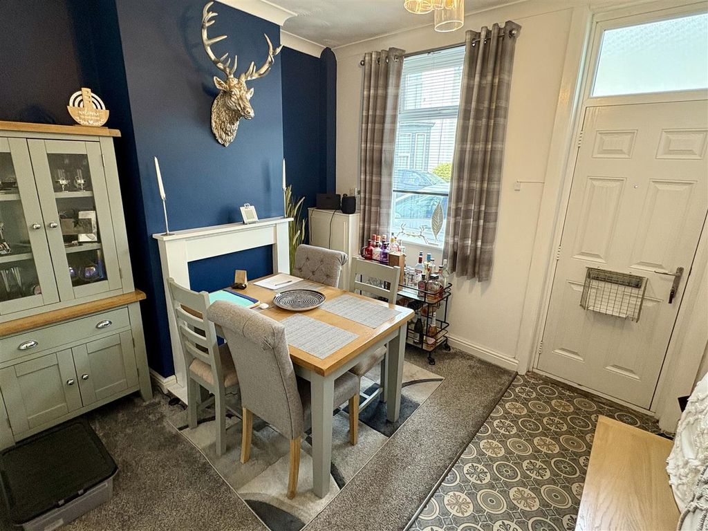 Property photo 2 of 9 Img_7493.Jpg