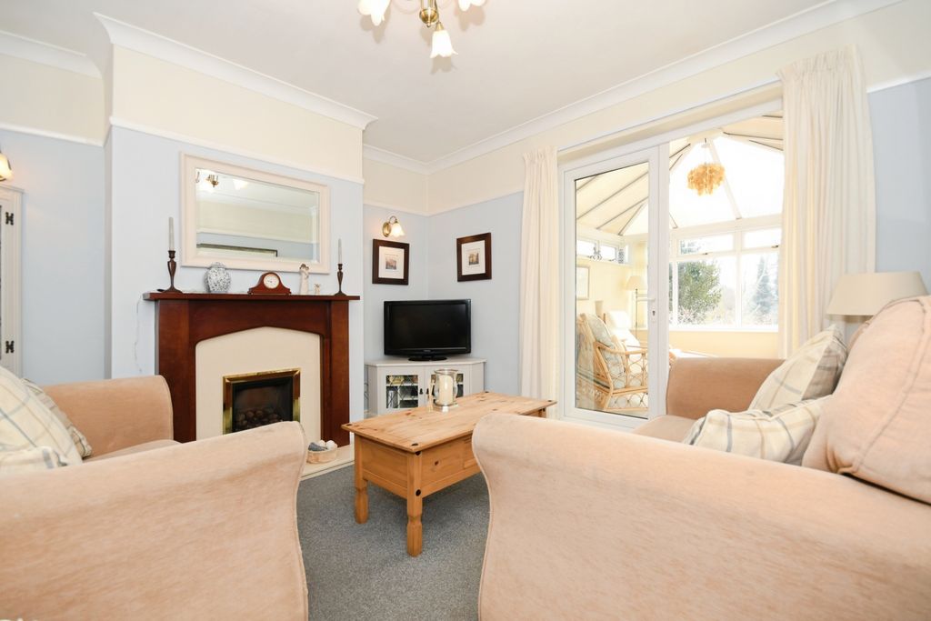 Property photo 3 of 20 Photography