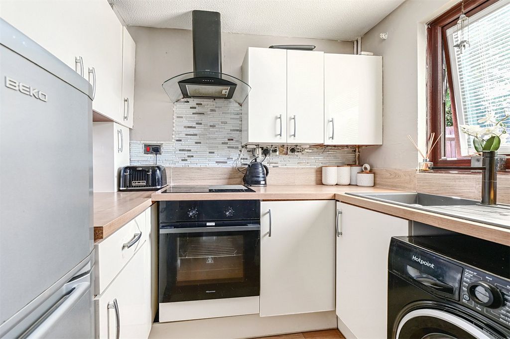 Property photo 3 of 10 Picture No. 07