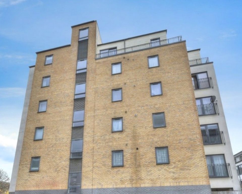 Property photo 1 of 19 Picture No. 17