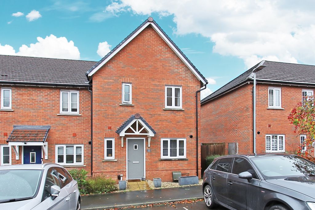 Property photo 1 of 17