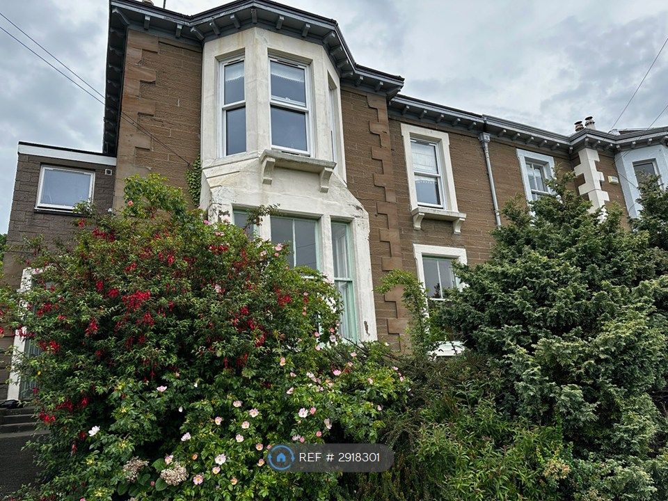 Property photo 1 of 3