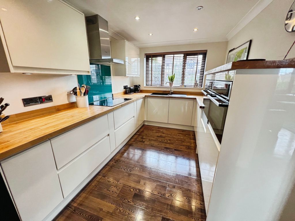 Property photo 3 of 20 Img_6749