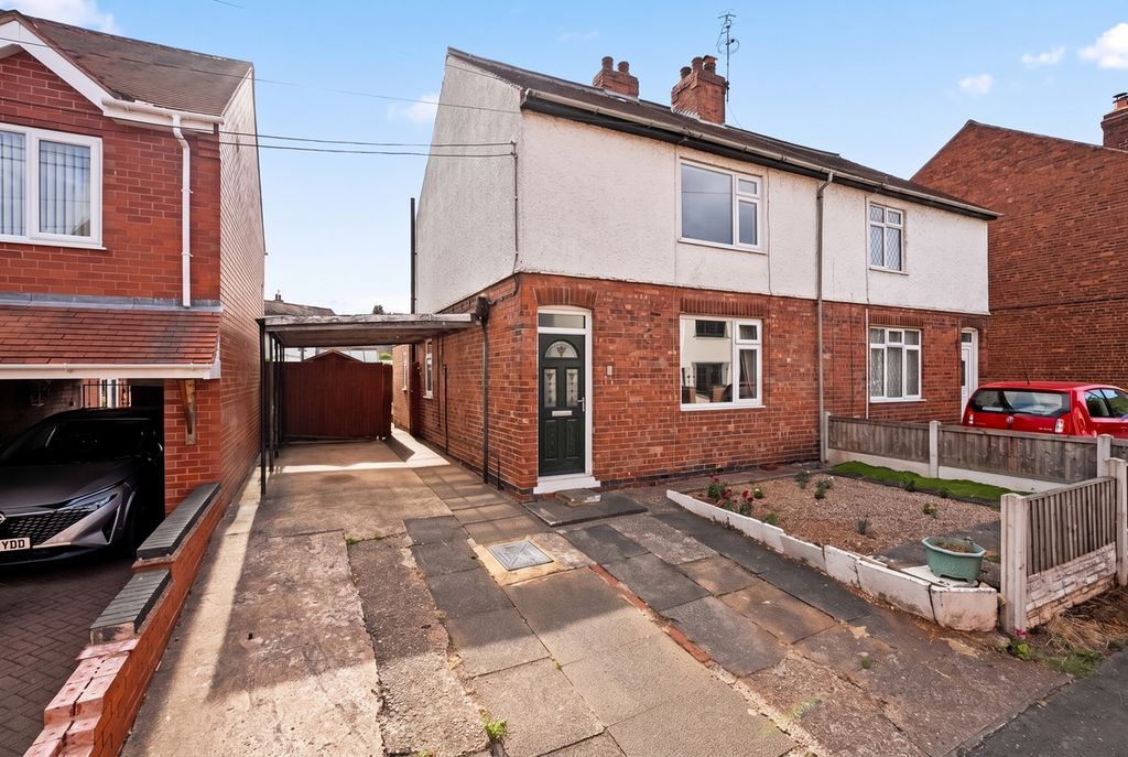 Property photo 1 of 11