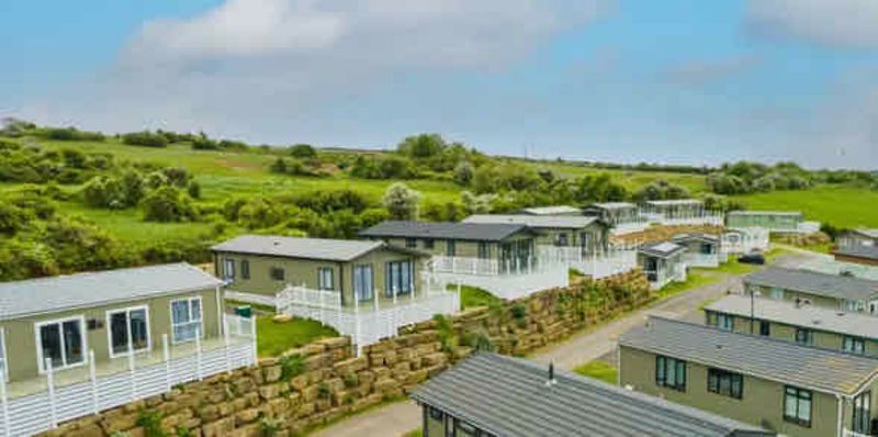 Property photo 1 of 7 Photo 6