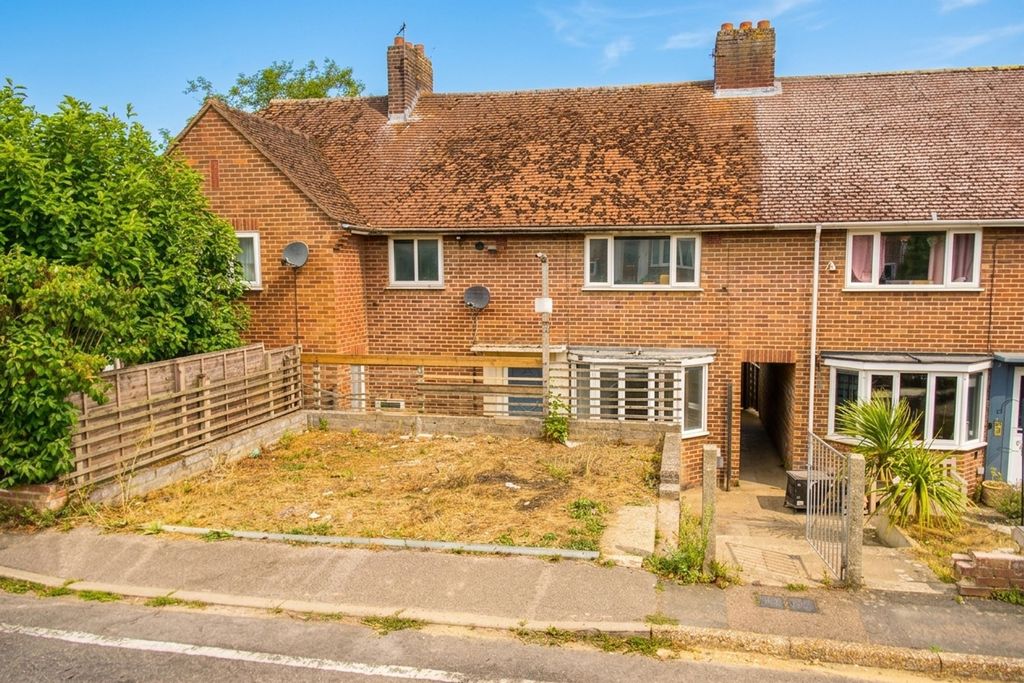 Property photo 1 of 18