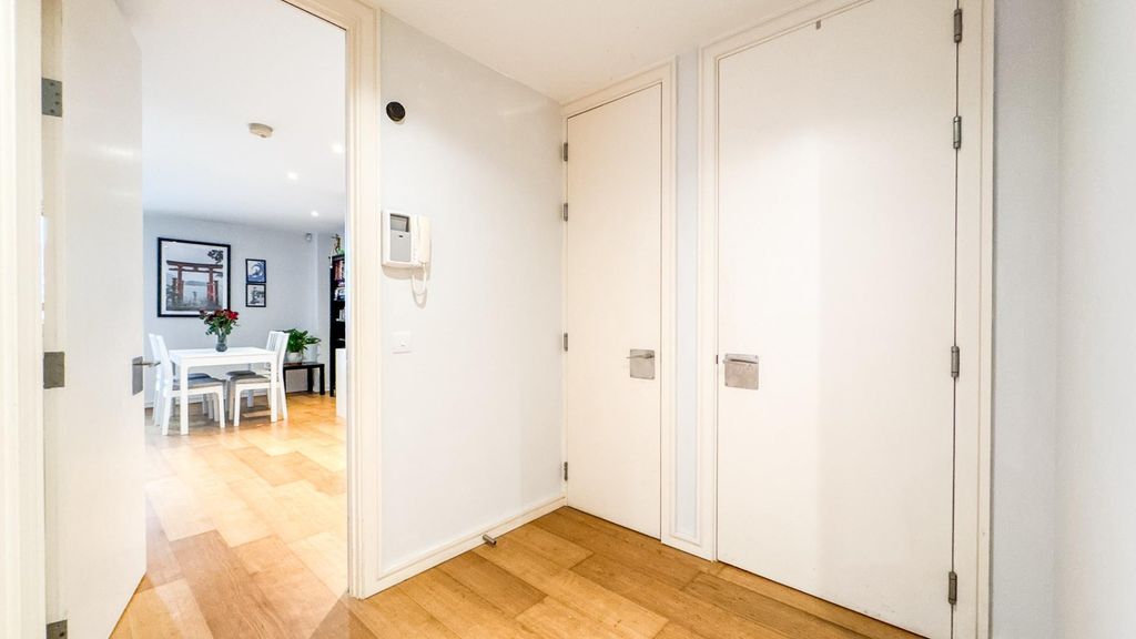 Property photo 3 of 17 Untitled-4123.Jpg