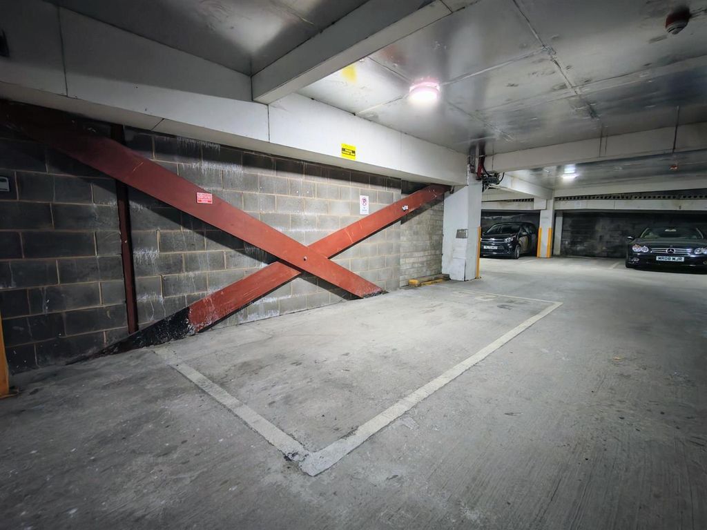 Property photo 2 of 3