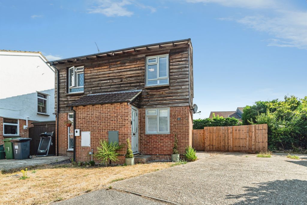 Property photo 1 of 12