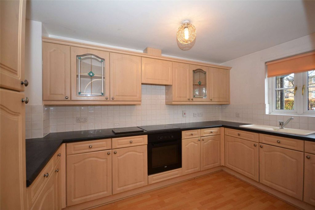 Property photo 3 of 15 Picture No. 07