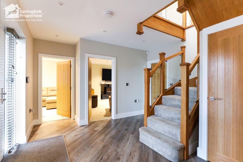 Property photo 2 of 29 Image 1