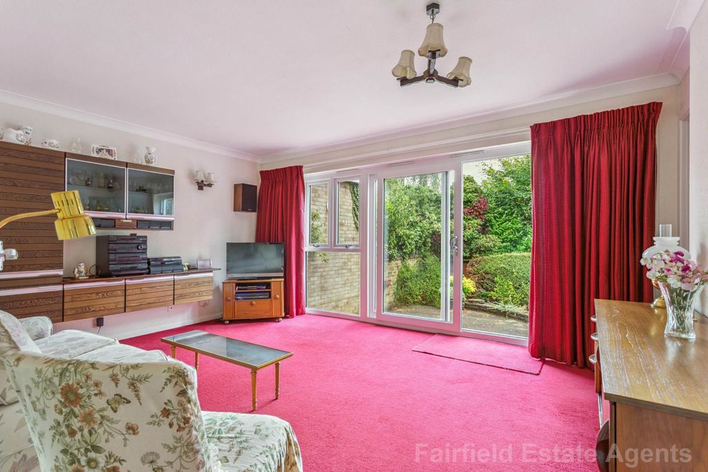 Property photo 2 of 16