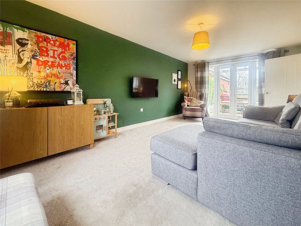 Property photo 2 of 19 Picture 2