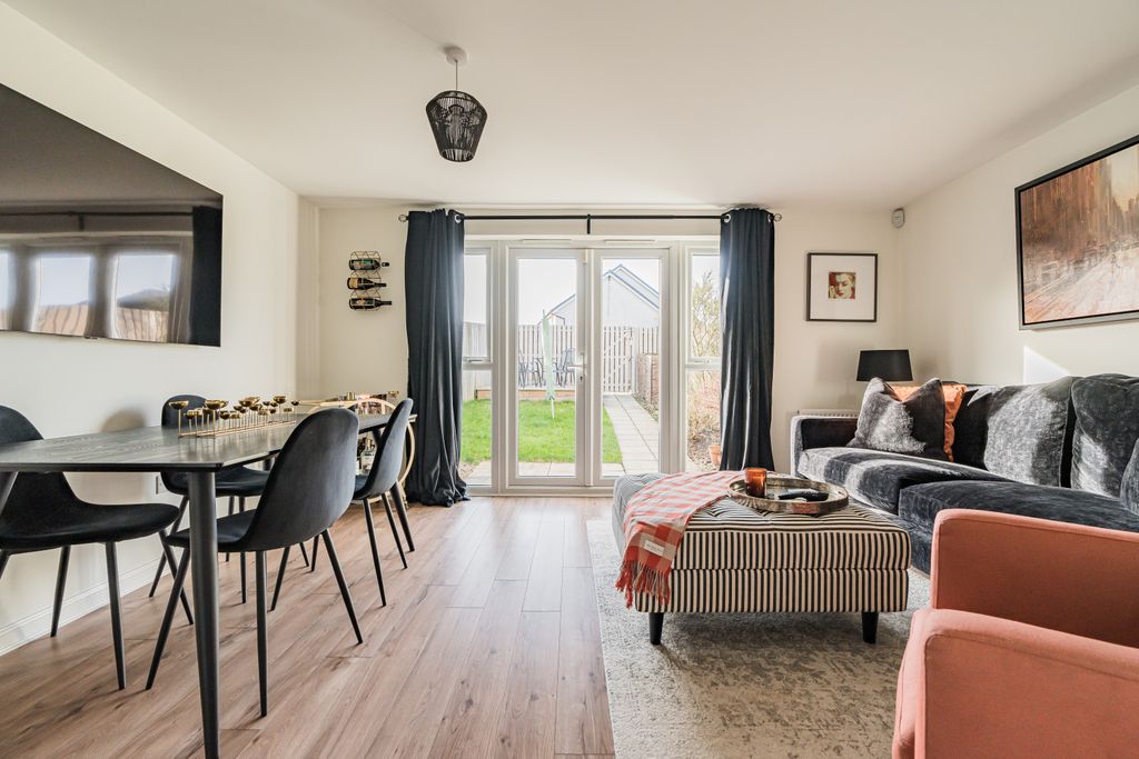 Property photo 2 of 24 Property Image 2