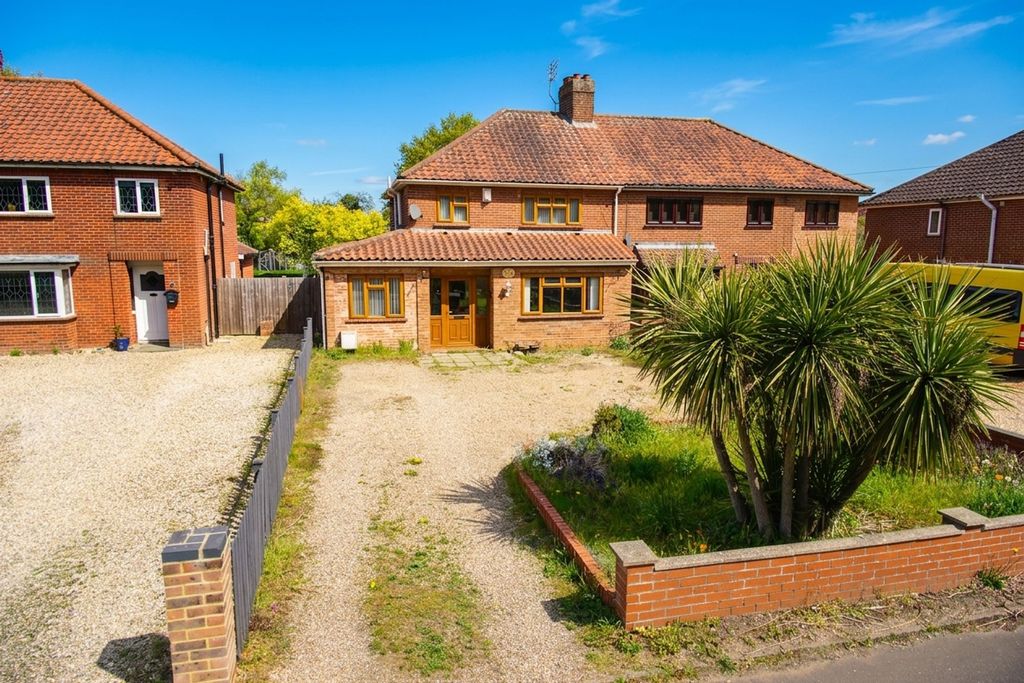 Property photo 1 of 27