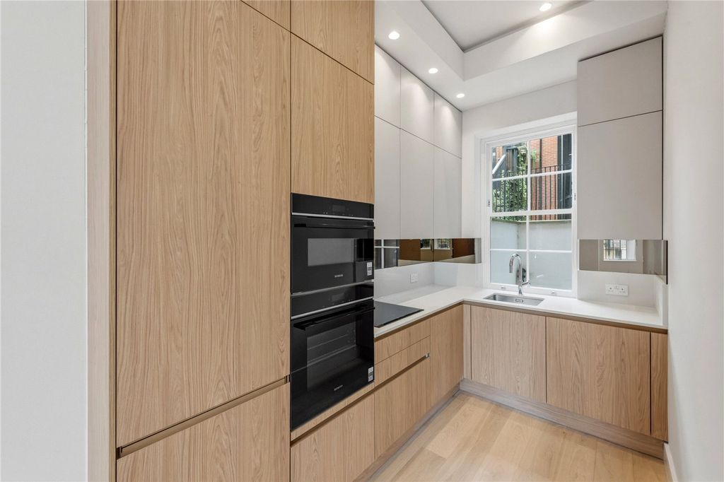 Property photo 3 of 13 Picture No. 07