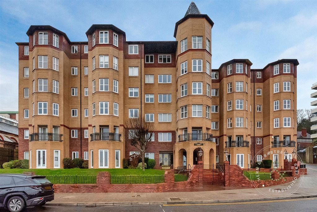 Property photo 1 of 22 Alexandra-Court-18.Jpg