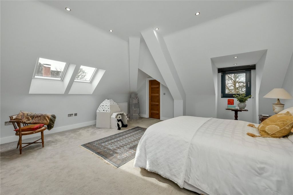 Additional image 14 of 5 bed detached house for saleCourtlands Avenue, Esher, Surrey KT10