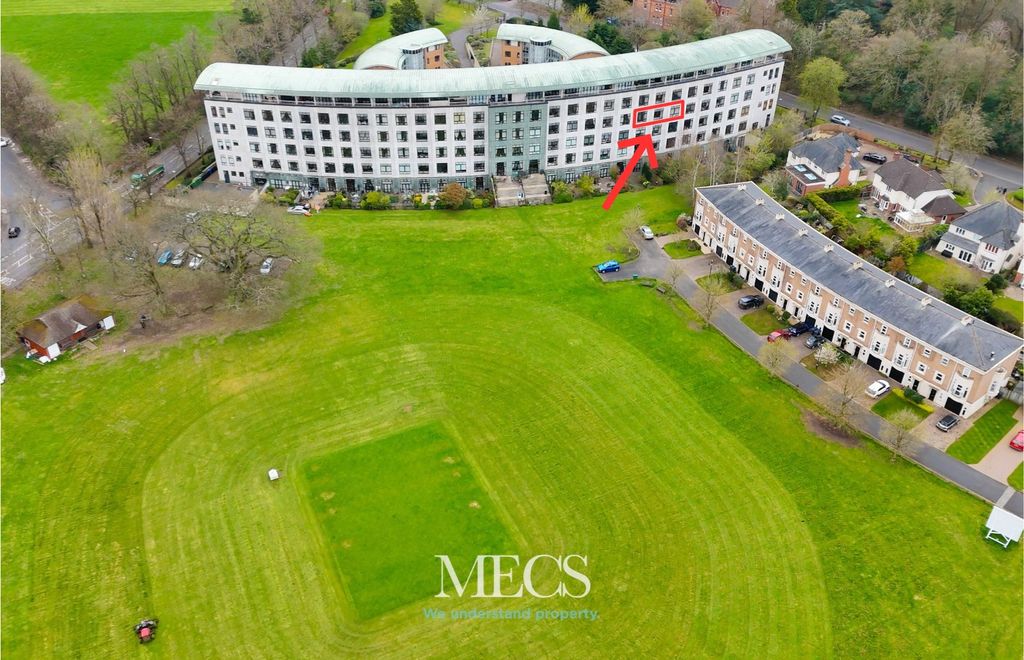 Property photo 2 of 12 4974233