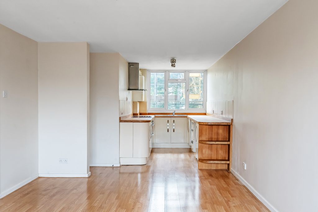 Property photo 3 of 15 40-Barnetts-Shaw-4