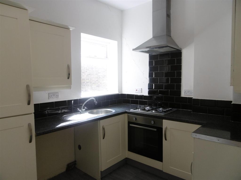 Property photo 2 of 11 P1010565.Jpg