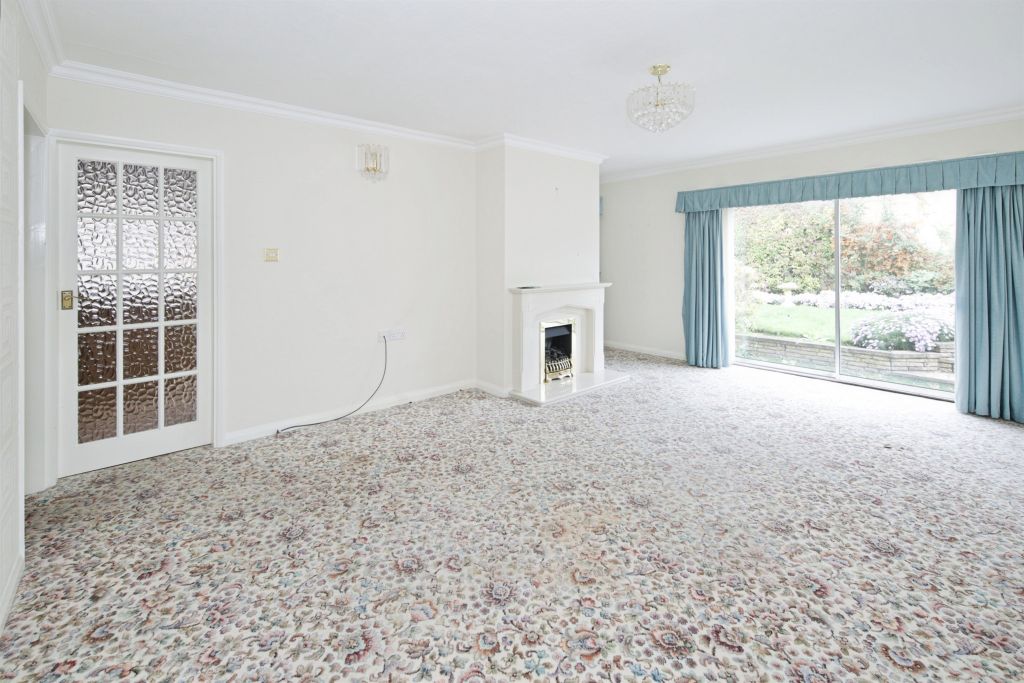 Property photo 2 of 18