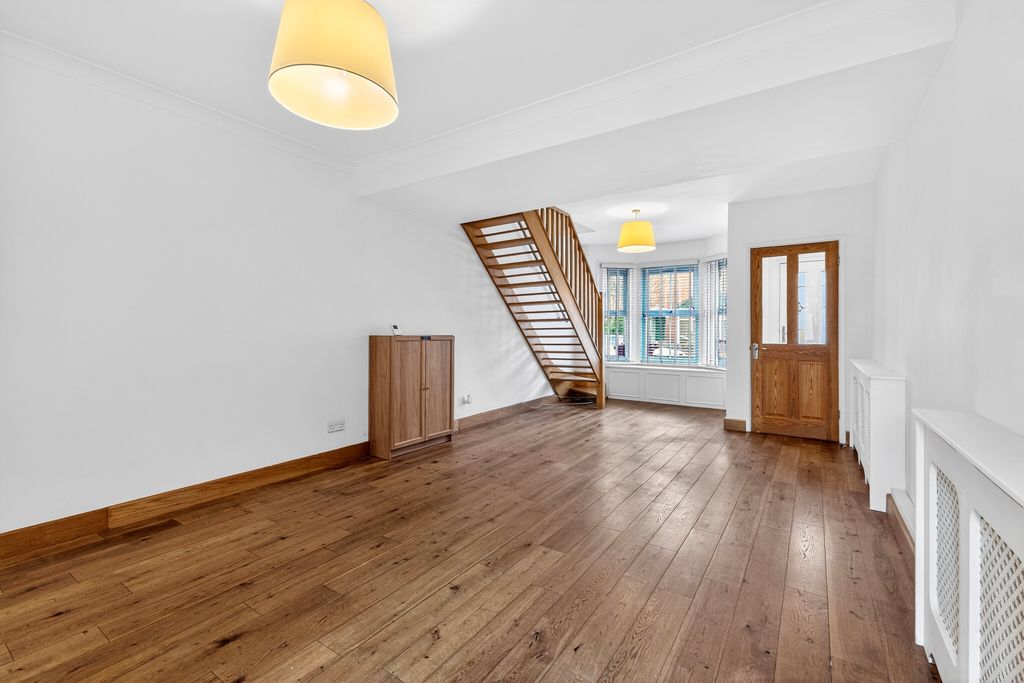 Property photo 3 of 21