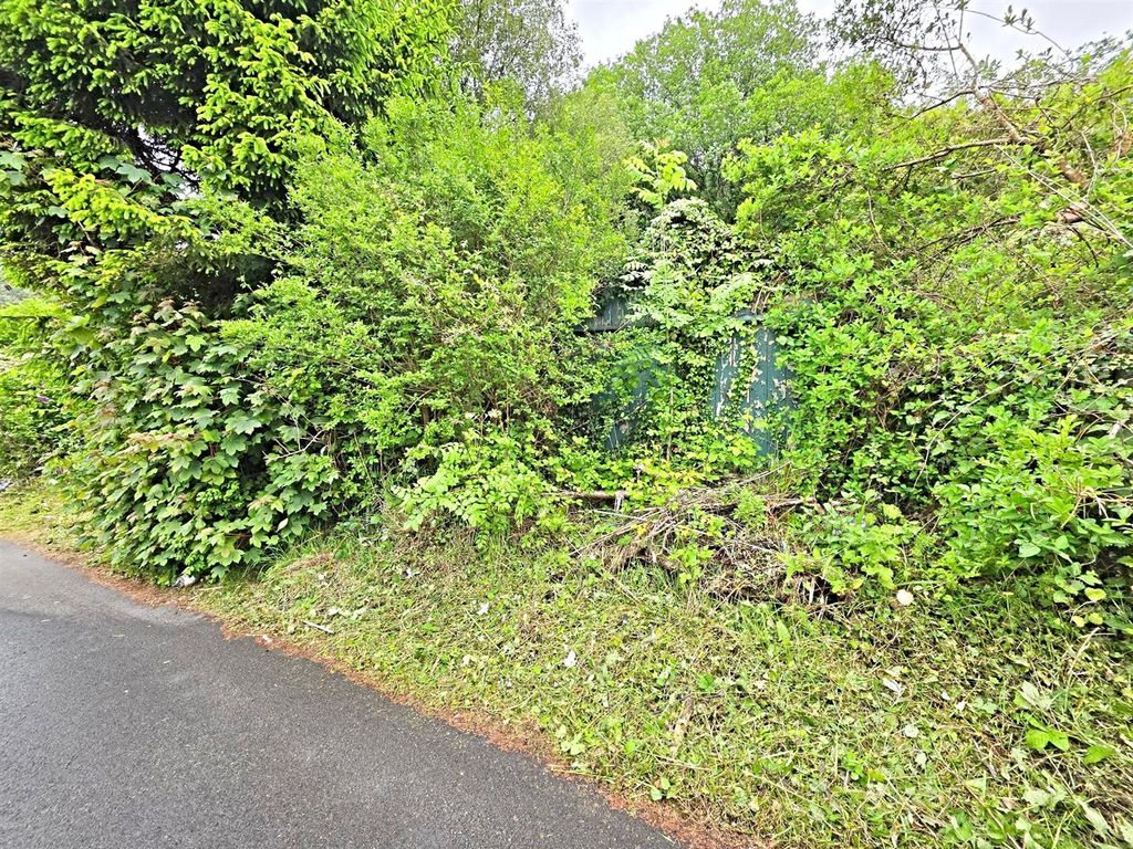 Property photo 2 of 4