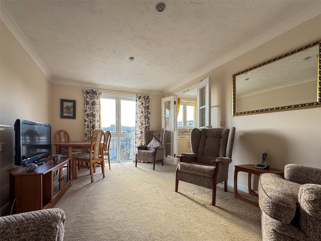 Property photo 2 of 10 Picture No. 02