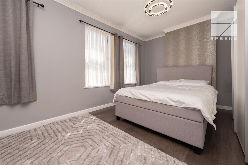 Additional image 26 of 3 bed end terrace house for saleNewbury Road, Highams Park E4
