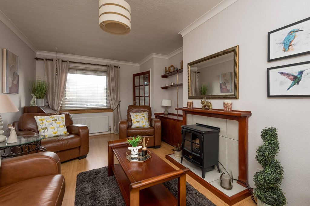 Property photo 2 of 27 Property Image 2