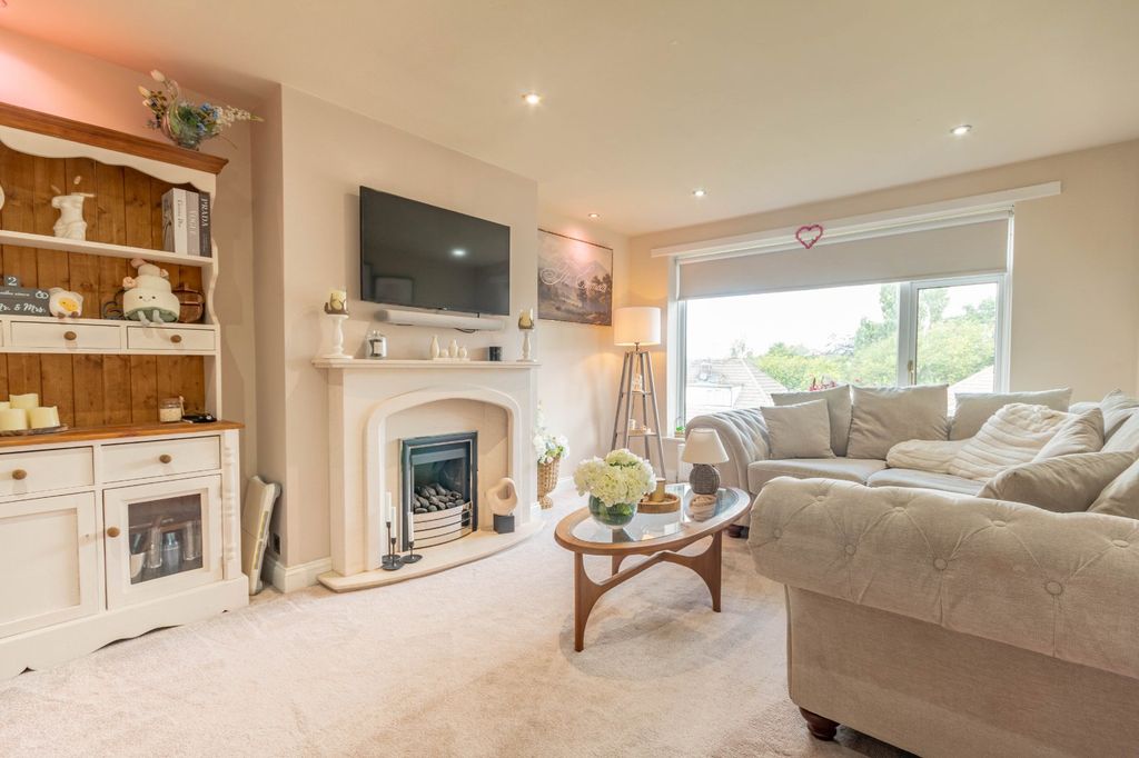 Property photo 2 of 18 Picture No. 02
