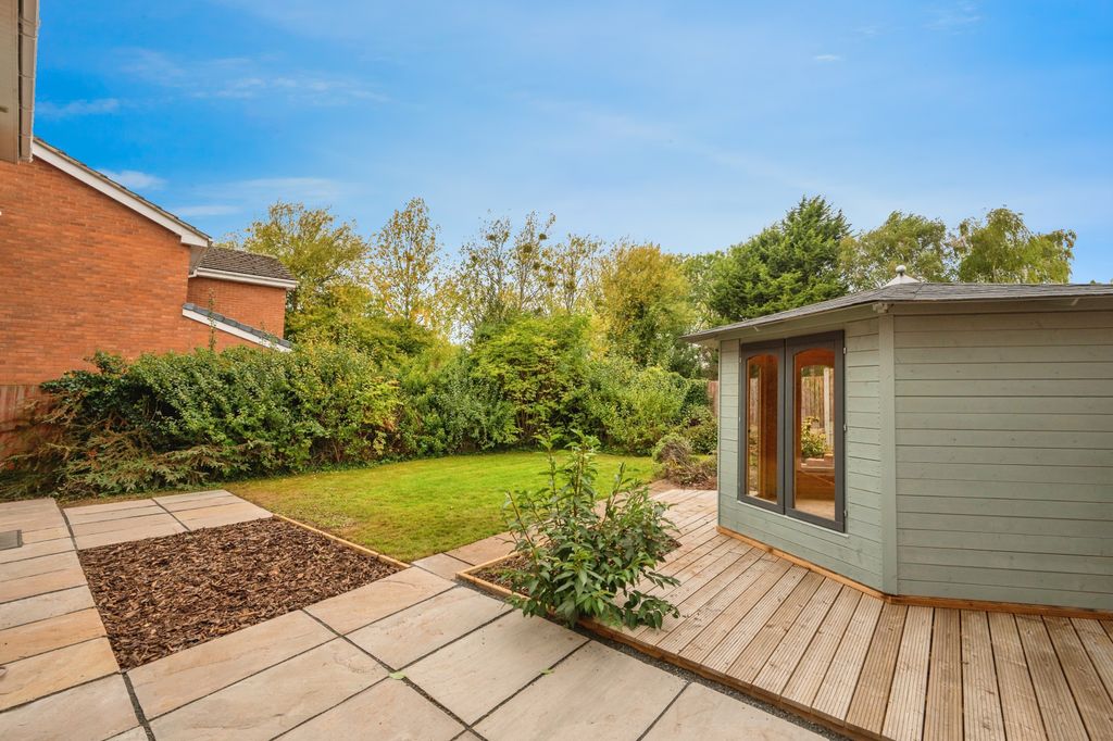 Property photo 2 of 15