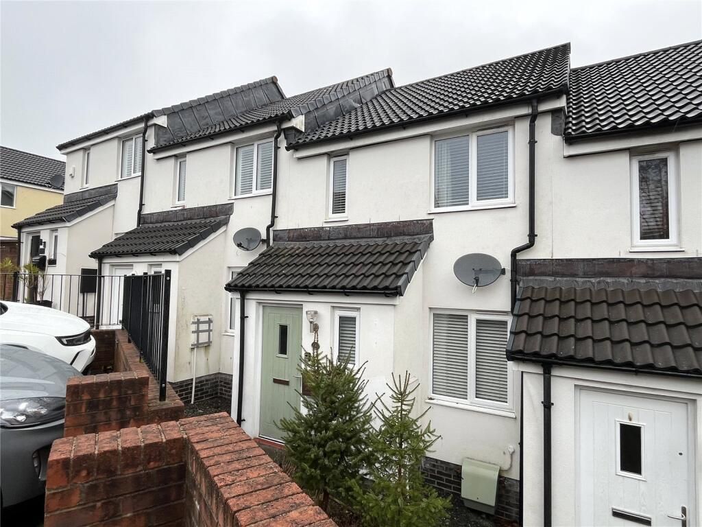 Property photo 1 of 8