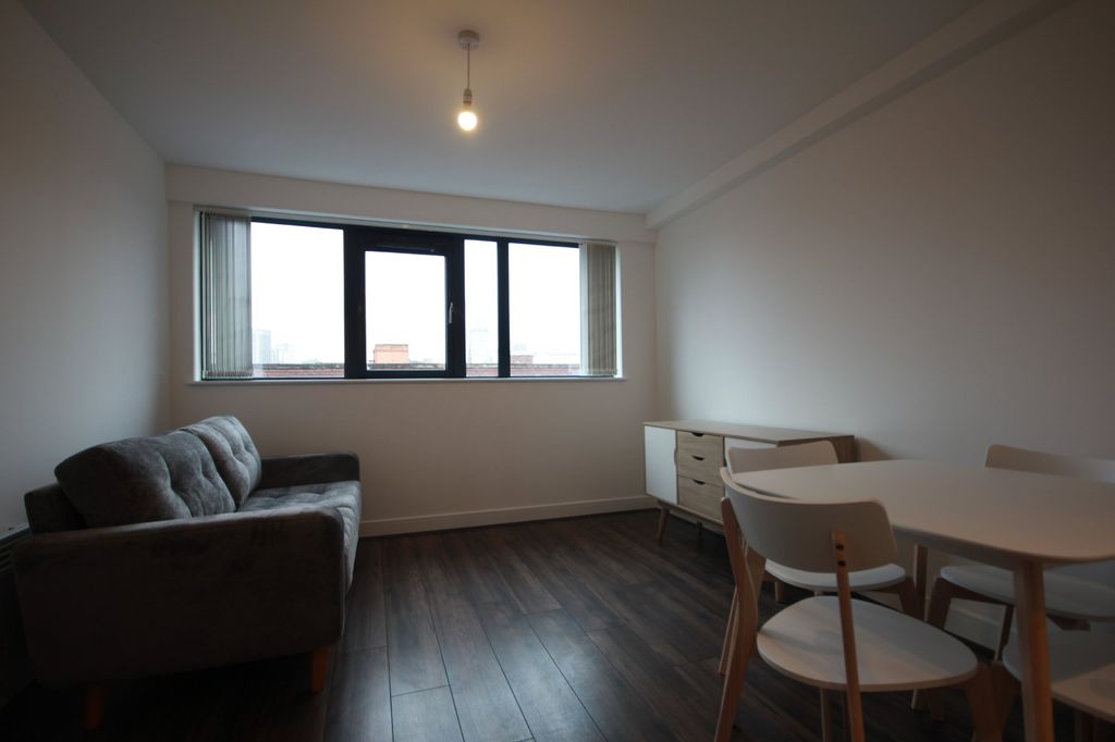 Property photo 2 of 6