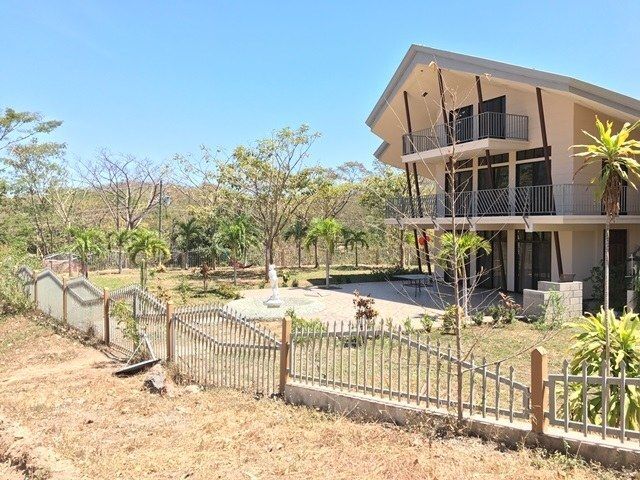 Property photo 2 of 26 <Alttext/>