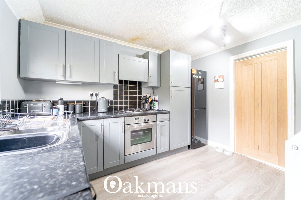 Property photo 3 of 17 Picture No. 13