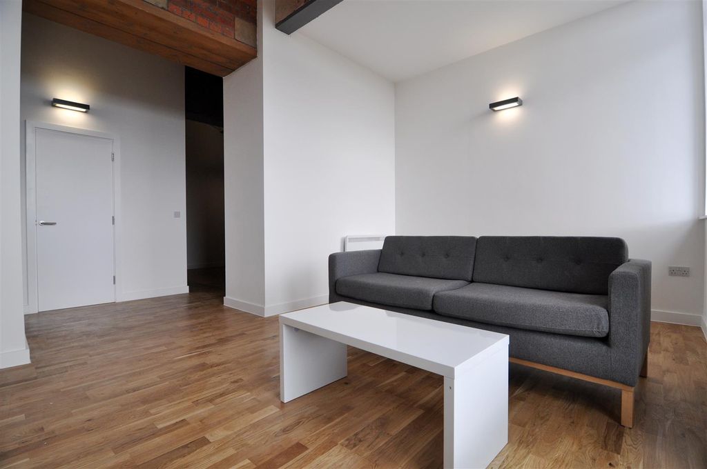 Property photo 3 of 8 Living Room