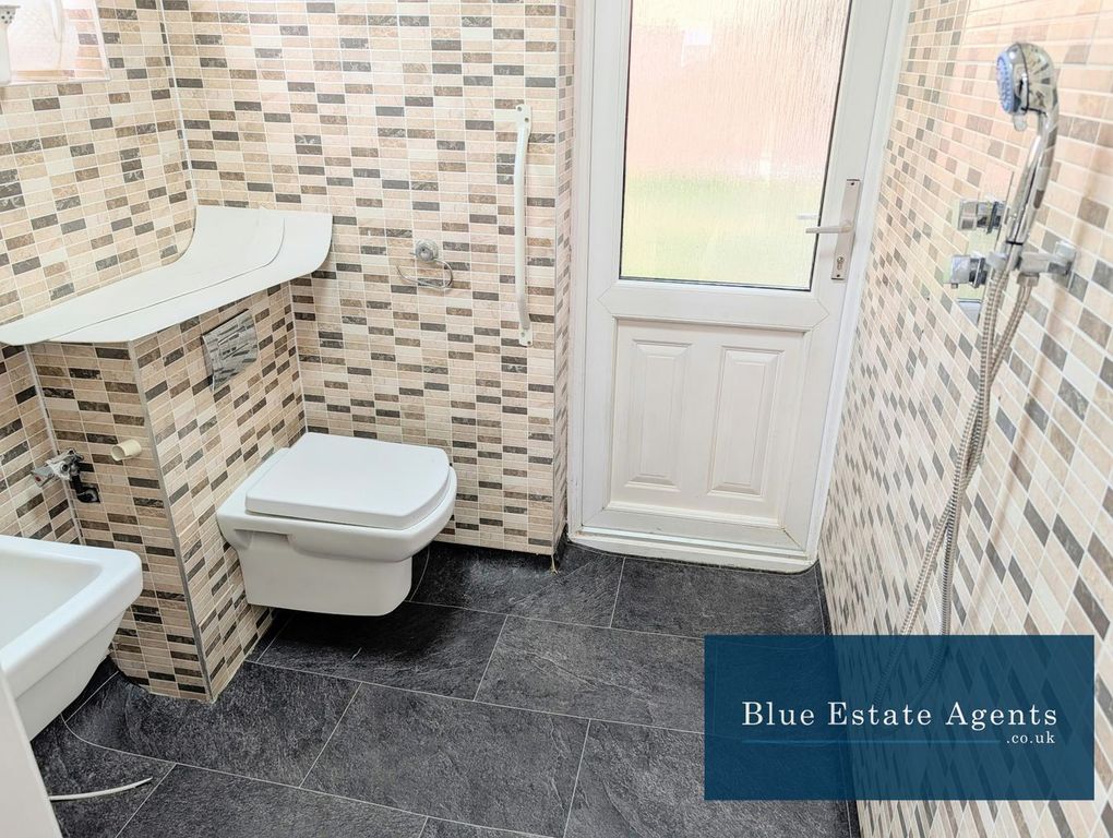 Property photo 3 of 8 Grounf Floor WC