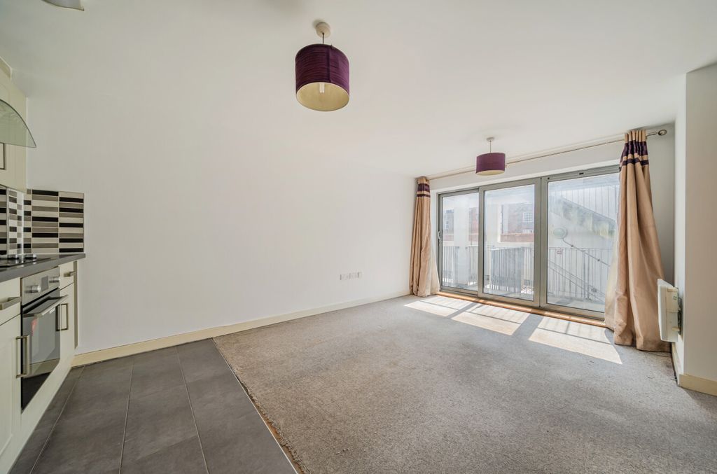 Property photo 3 of 9 1504035 Shiva (26...
