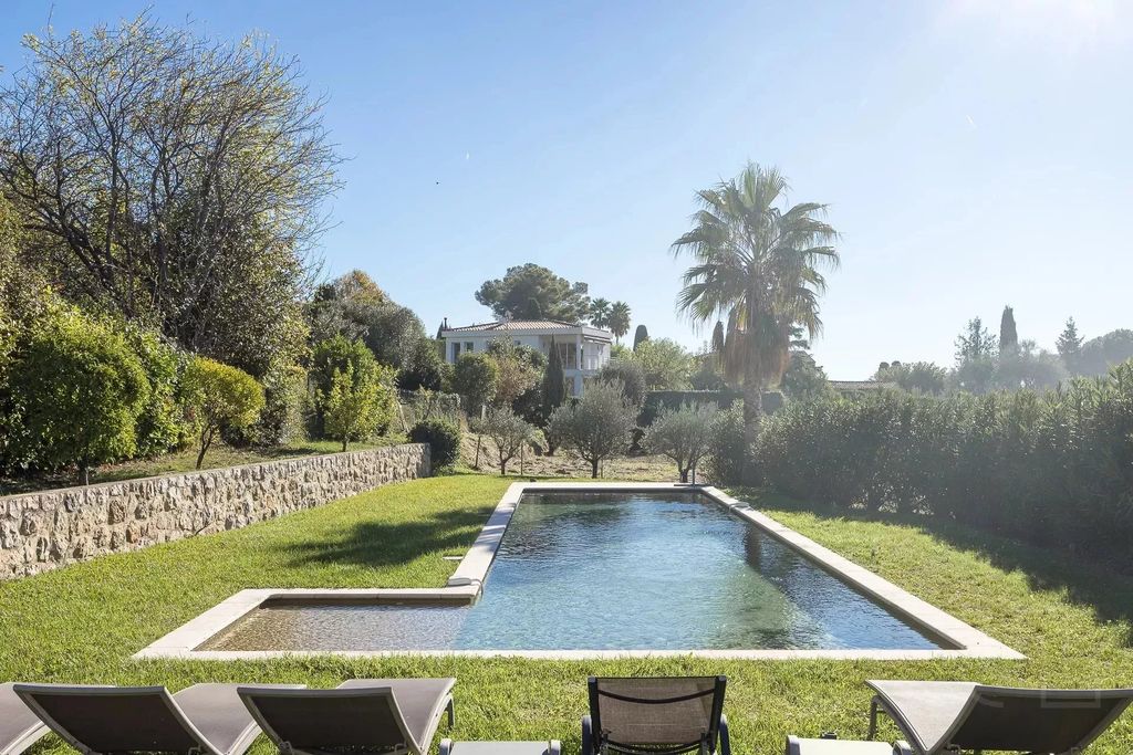 Property photo 3 of 24