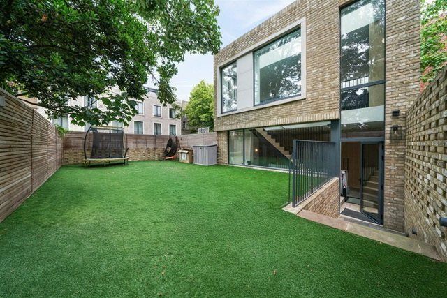 Property photo 1 of 7 Picture No. 10