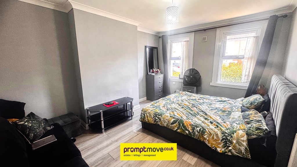 Property photo 2 of 16 Na
