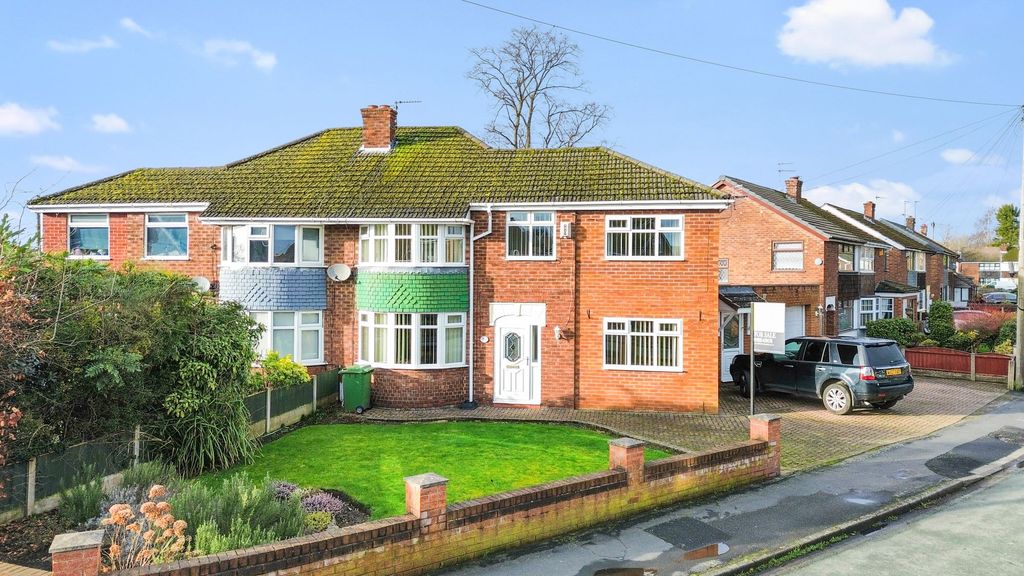 Property photo 1 of 26