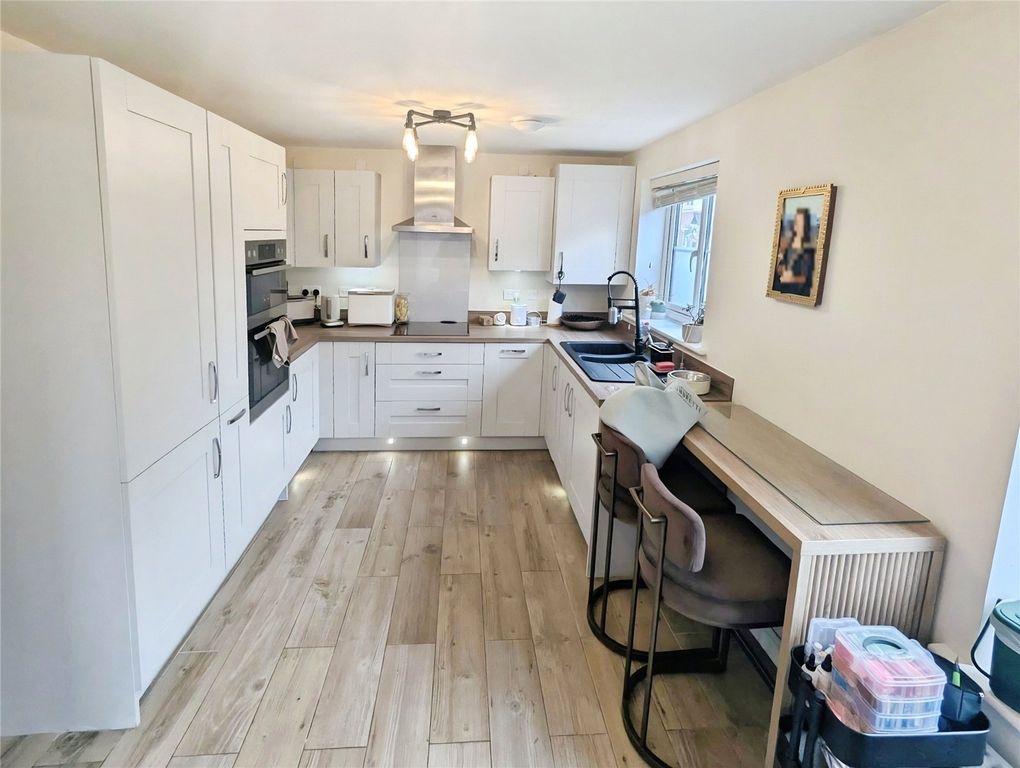 Property photo 3 of 13 Kitchen/Diner